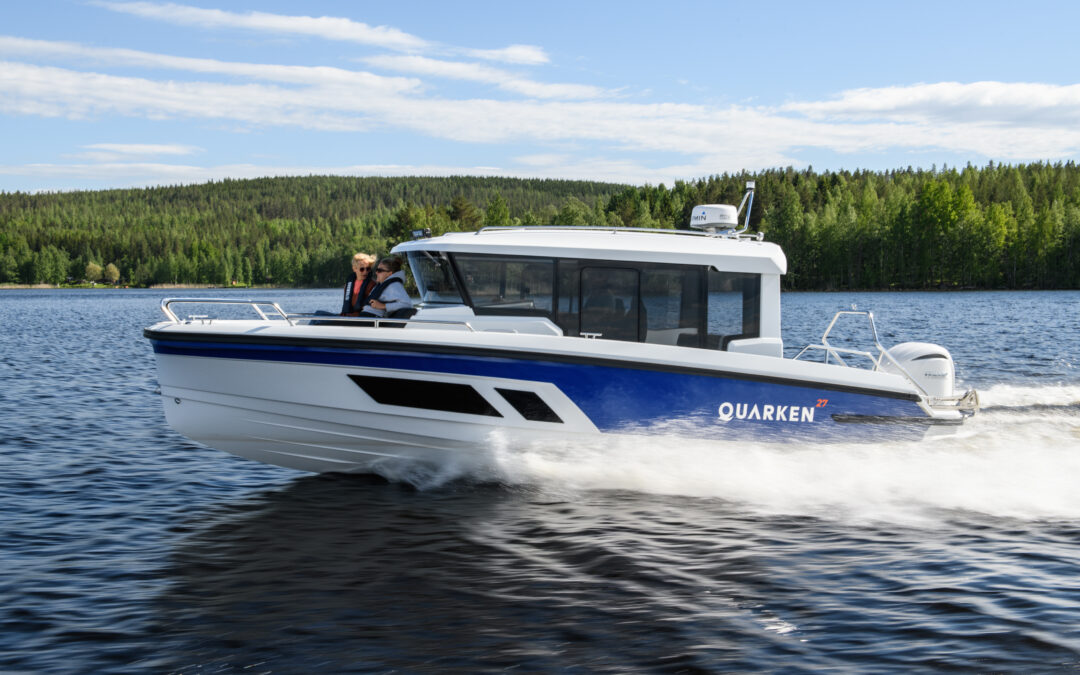 QUARKEN 27 CABIN