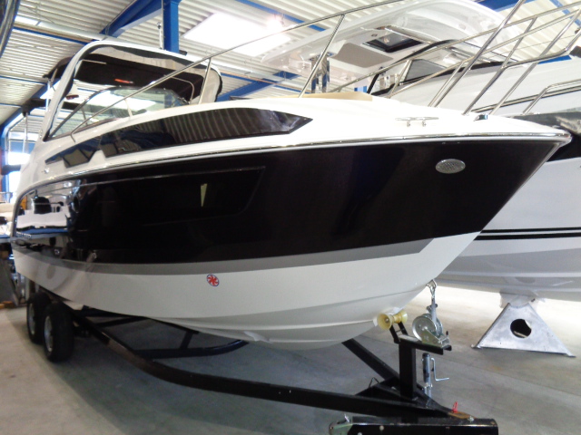 BAYLINER CIERA 8 mit MerCruiser 4,5 L 250 EC BIII DTS