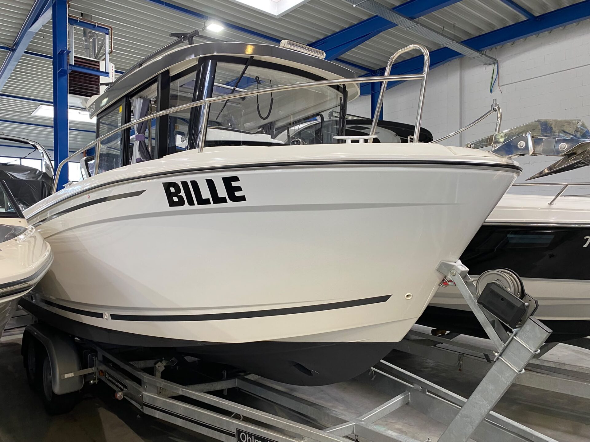 JEANNEAU MERRY FISHER 695 MARLIN mit Mercury F 150